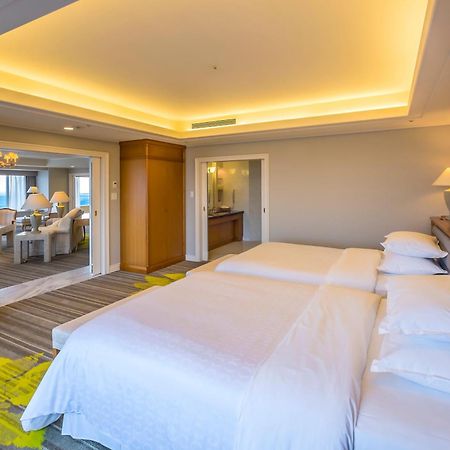 Sheraton Grande Ocean Resort Миядзаки Экстерьер фото