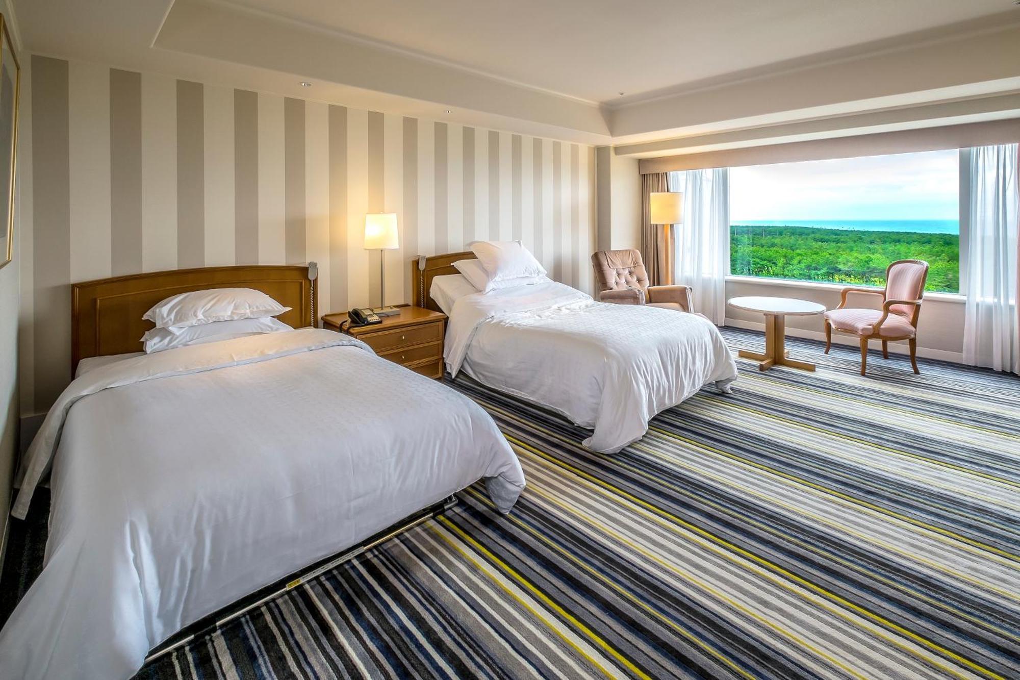 Sheraton Grande Ocean Resort Миядзаки Экстерьер фото