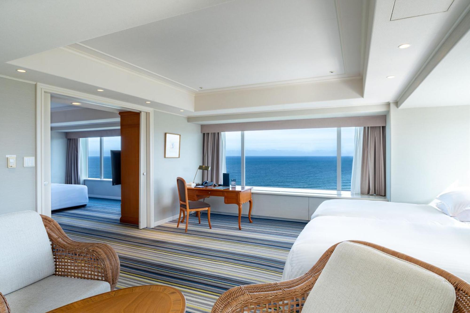 Sheraton Grande Ocean Resort Миядзаки Экстерьер фото