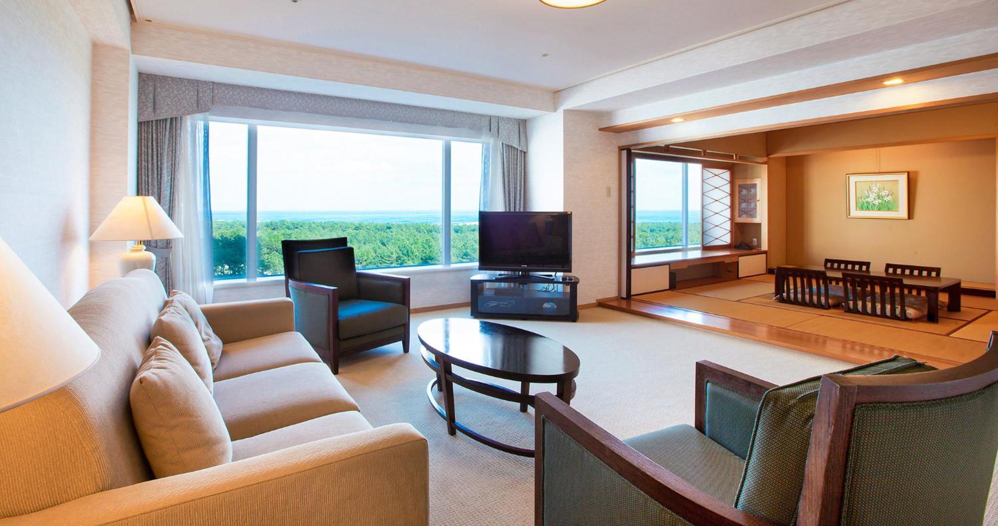 Sheraton Grande Ocean Resort Миядзаки Экстерьер фото